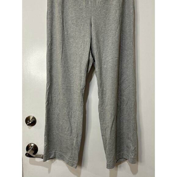 Rebecca Minkoff Notch Collar Pajama Set Gray White Cotton Size Medium NWT Comfy - Picture 14 of 15